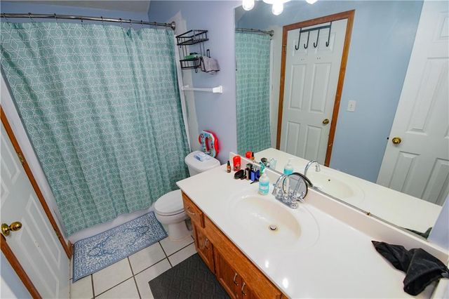 1405 Magnolia Drive, Greenwood, MO 64034