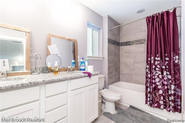 2806 Benjamin Avenue, Royal Oak, MI 48073
