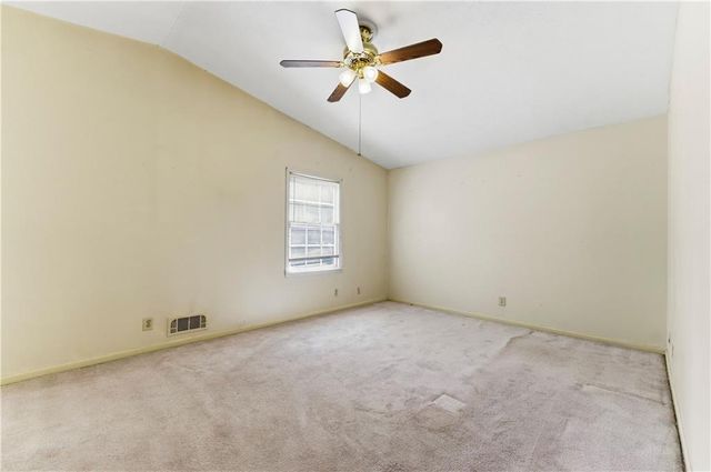 618 ROCKBOROUGH Drive, Stone Mountain, GA 30083