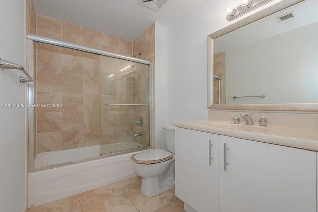 7900 Harbor Island Dr 703, North Bay Village, FL 33141