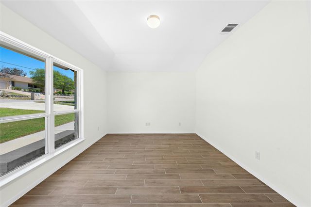 4112 Rockwood DR, Lago Vista, TX 78645