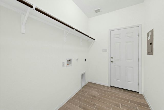 4112 Rockwood DR, Lago Vista, TX 78645