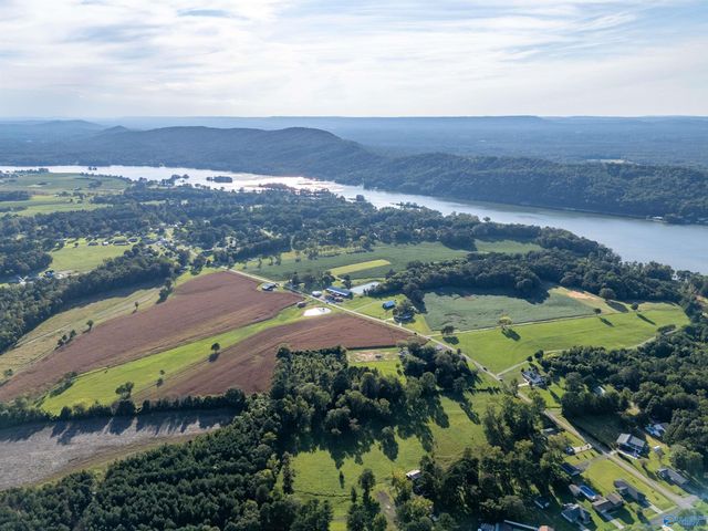 2126 Evening Drive, Southside, AL 35907