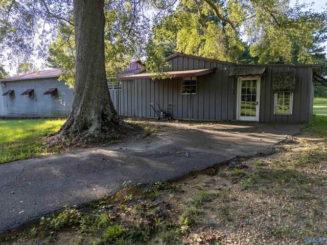 2126 Evening Drive, Southside, AL 35907
