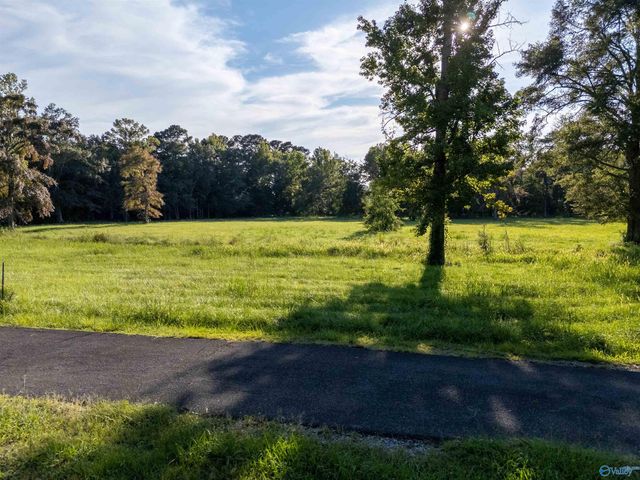 2126 Evening Drive, Southside, AL 35907