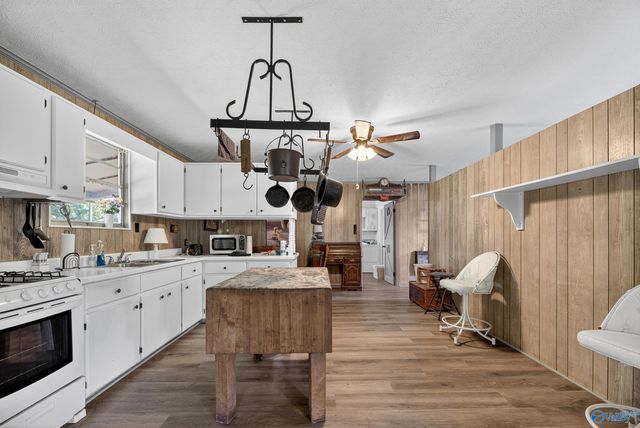 2126 Evening Drive, Southside, AL 35907