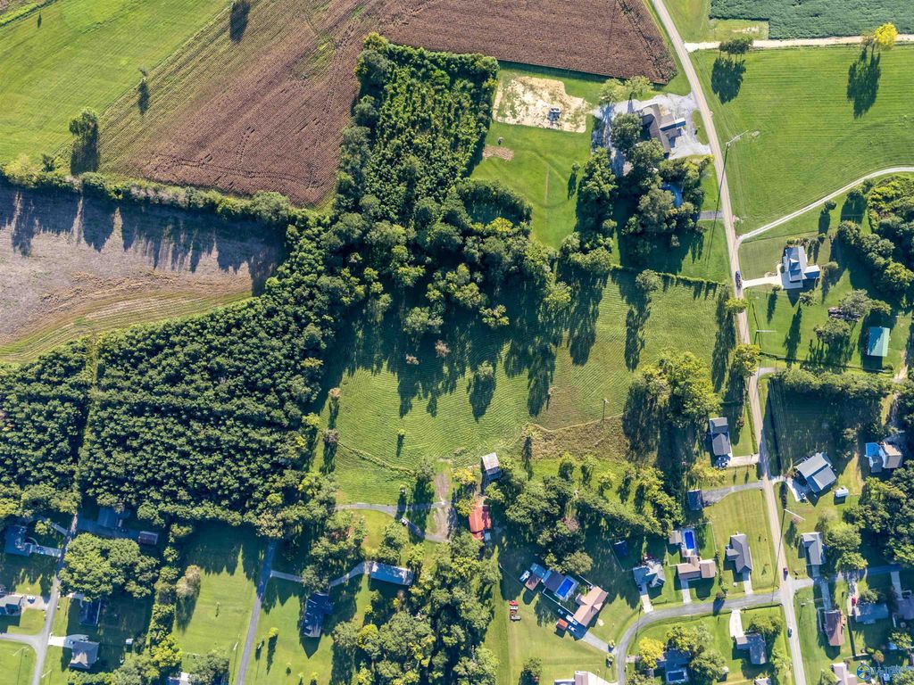 2126 Evening Drive, Southside, AL 35907