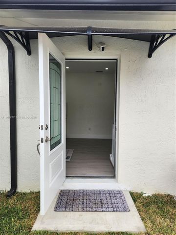 12460 SW 187th Ter 1, Miami, FL 33177