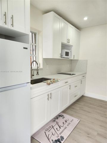 12460 SW 187th Ter 1, Miami, FL 33177