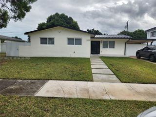 12460 SW 187th Ter 1, Miami, FL 33177