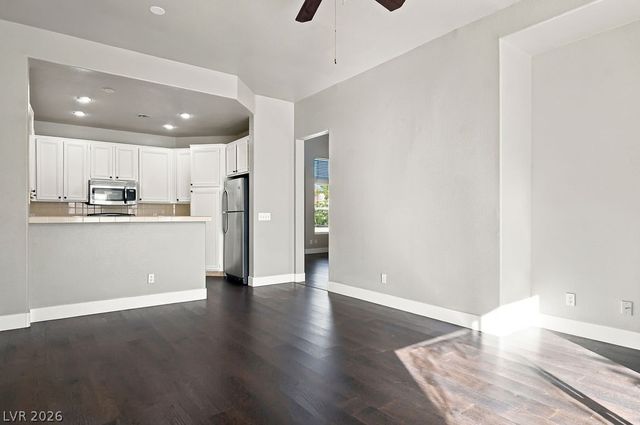 9113 Sunnyfield Drive, Las Vegas, NV 89134