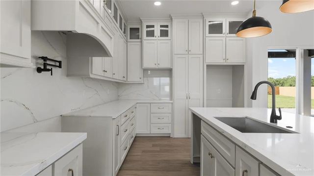 9813 Heights N, Harlingen, TX 78552