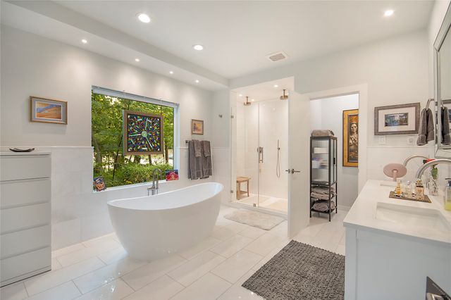 11804 Forest Lakes Lane, Dallas, TX 75230