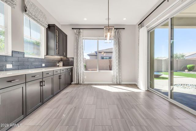 1441 E POWELL Way, Gilbert, AZ 85298