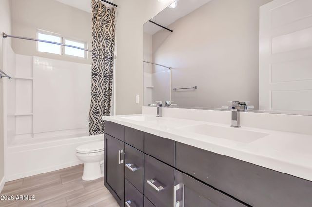 1441 E POWELL Way, Gilbert, AZ 85298