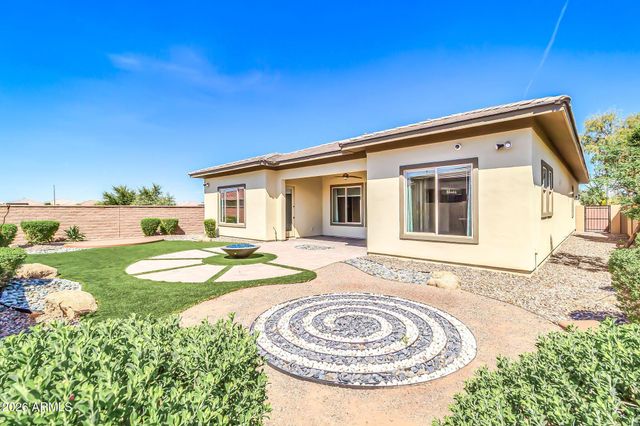 1441 E POWELL Way, Gilbert, AZ 85298