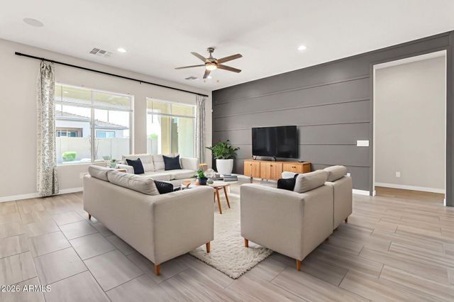 1441 E POWELL Way, Gilbert, AZ 85298