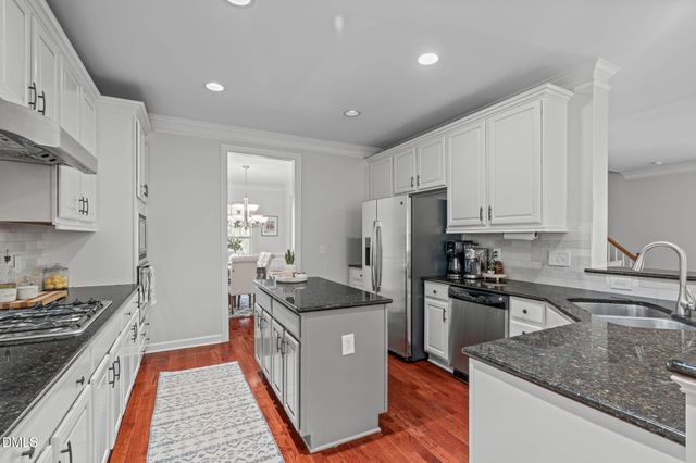 1032 Pueblo Ridge Place, Cary, NC 27519