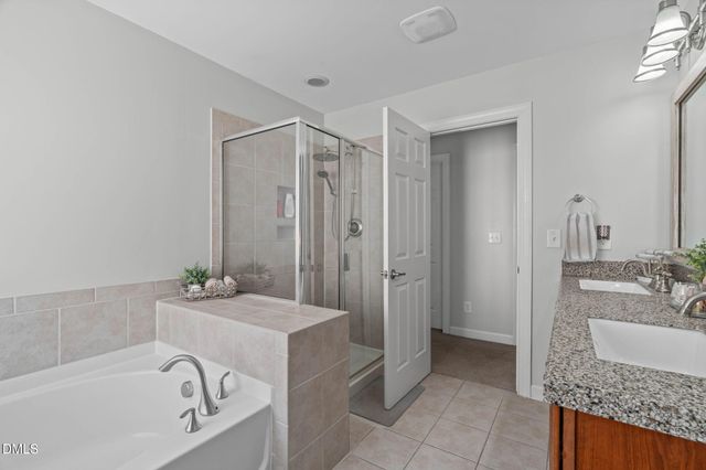 1032 Pueblo Ridge Place, Cary, NC 27519