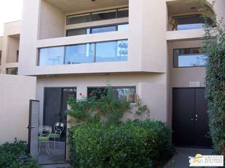 882 Village Square, Palm Springs, CA 92262