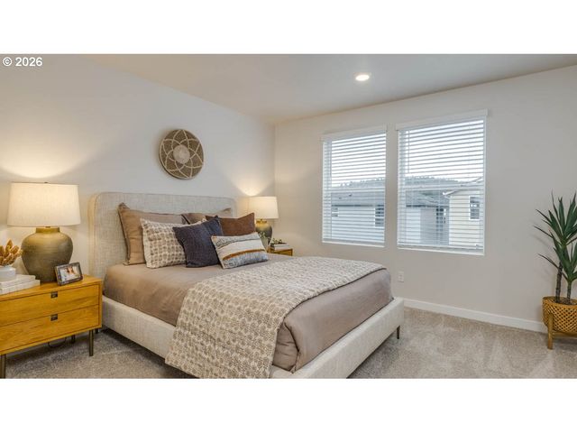 3525 Sw MAWRCREST Ave, Gresham, OR 97080