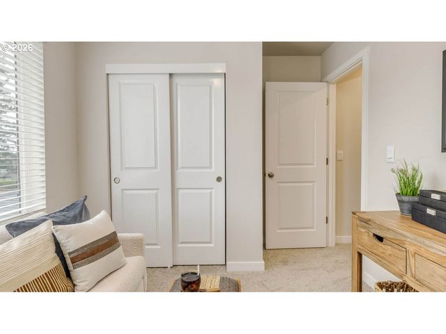 3525 Sw MAWRCREST Ave, Gresham, OR 97080