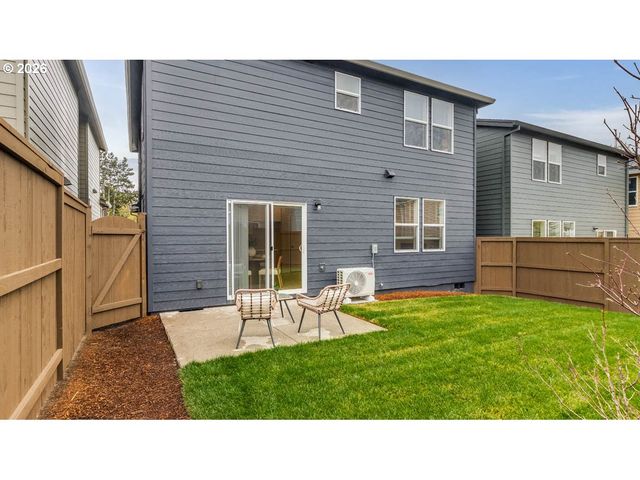 3525 Sw MAWRCREST Ave, Gresham, OR 97080
