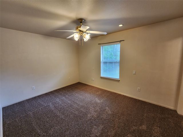 3025 Pueblo Trail, Lake Worth, TX 76135