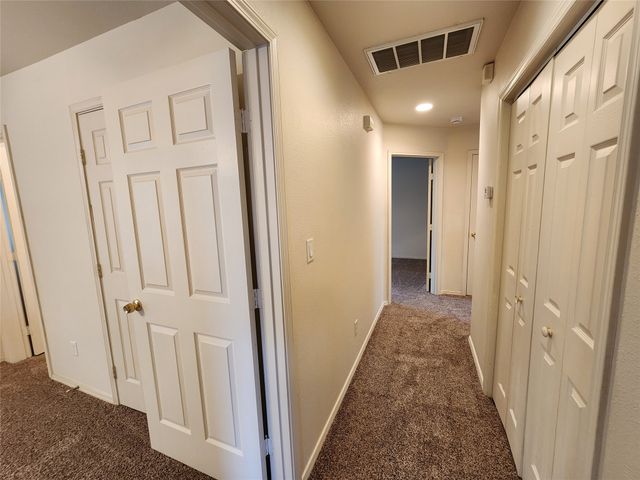 3025 Pueblo Trail, Lake Worth, TX 76135