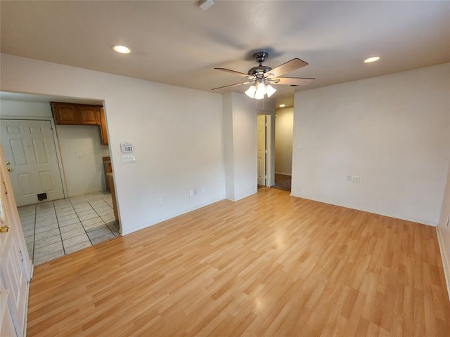 3025 Pueblo Trail, Lake Worth, TX 76135