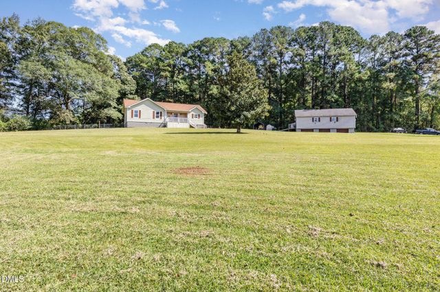 365 Landmark Road, Willow Springs, NC 27592