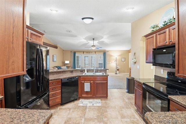 2303 SE 22nd Loop, Ocala, FL 34471