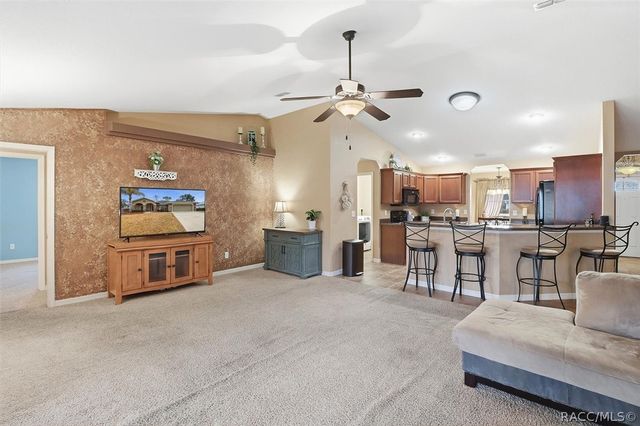 2303 SE 22nd Loop, Ocala, FL 34471