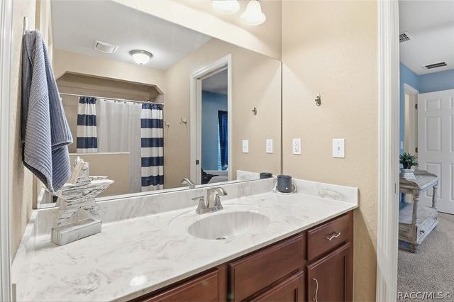 2303 SE 22nd Loop, Ocala, FL 34471