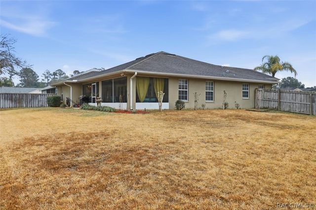 2303 SE 22nd Loop, Ocala, FL 34471