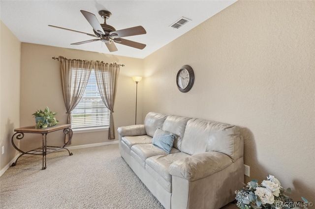 2303 SE 22nd Loop, Ocala, FL 34471