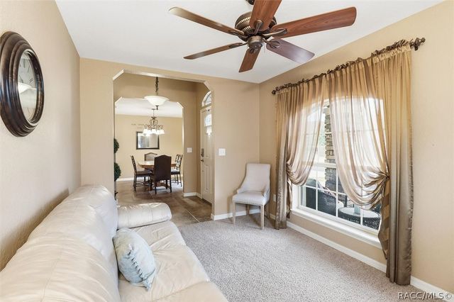 2303 SE 22nd Loop, Ocala, FL 34471