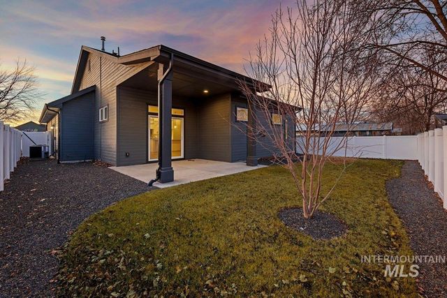 3760 Jackie Lane, Boise, ID 83704