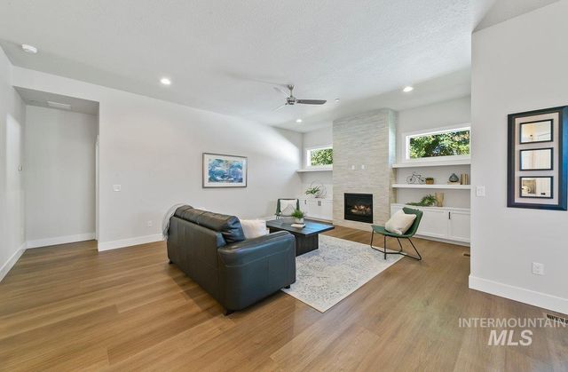 3760 Jackie Lane, Boise, ID 83704