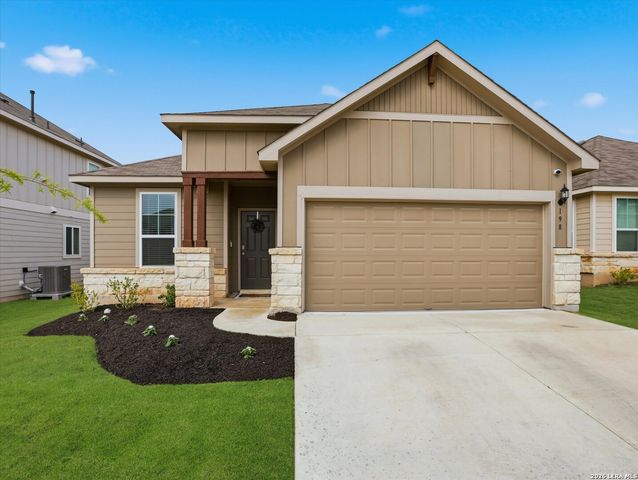 198 Orange, Buda, TX 78610