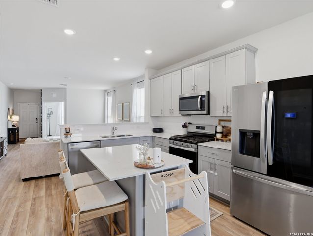 198 Orange, Buda, TX 78610