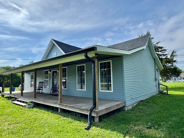 803 N Mary Patton Drive, Brazil, IN 47834