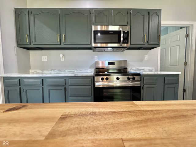 803 N Mary Patton Drive, Brazil, IN 47834