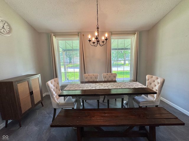 803 N Mary Patton Drive, Brazil, IN 47834