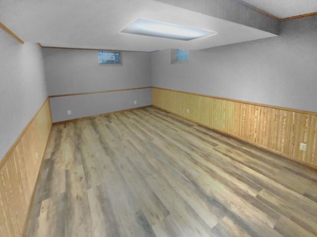 8906 138th Street Court, Apple Valley, MN 55124