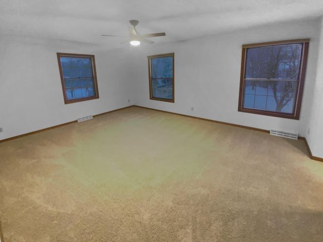 8906 138th Street Court, Apple Valley, MN 55124