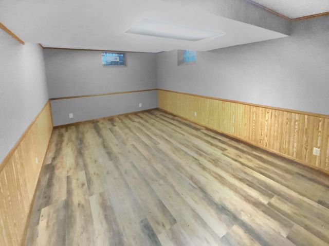 8906 138th Street Court, Apple Valley, MN 55124