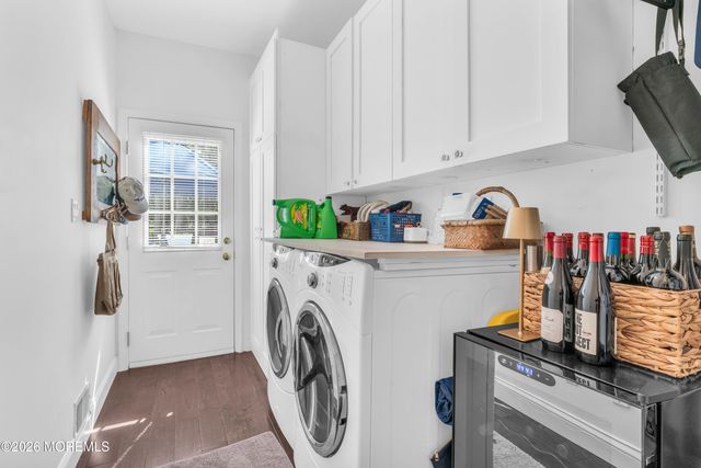 5 Candeub Court, Manalapan, NJ 07726