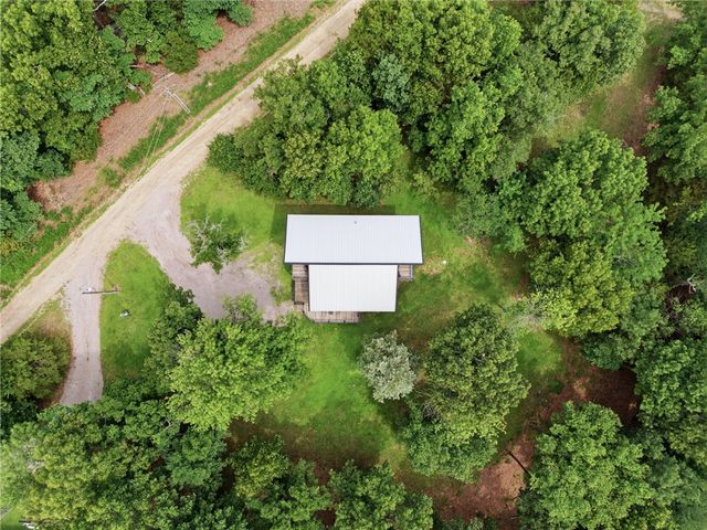 45 Center Road, Eureka Springs, AR 72631