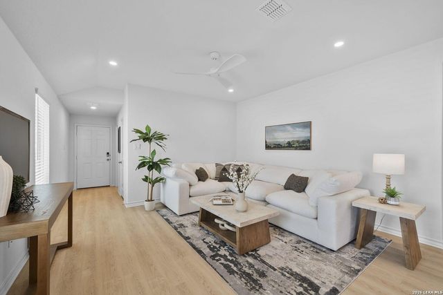 4951 DON JULIO, San Antonio, TX 78222